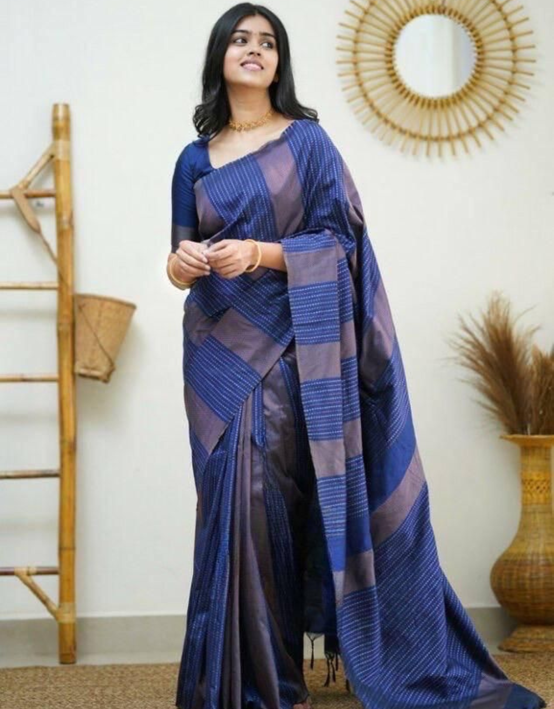 Vruti Dark Blue Soft Silk Saree With Blouse