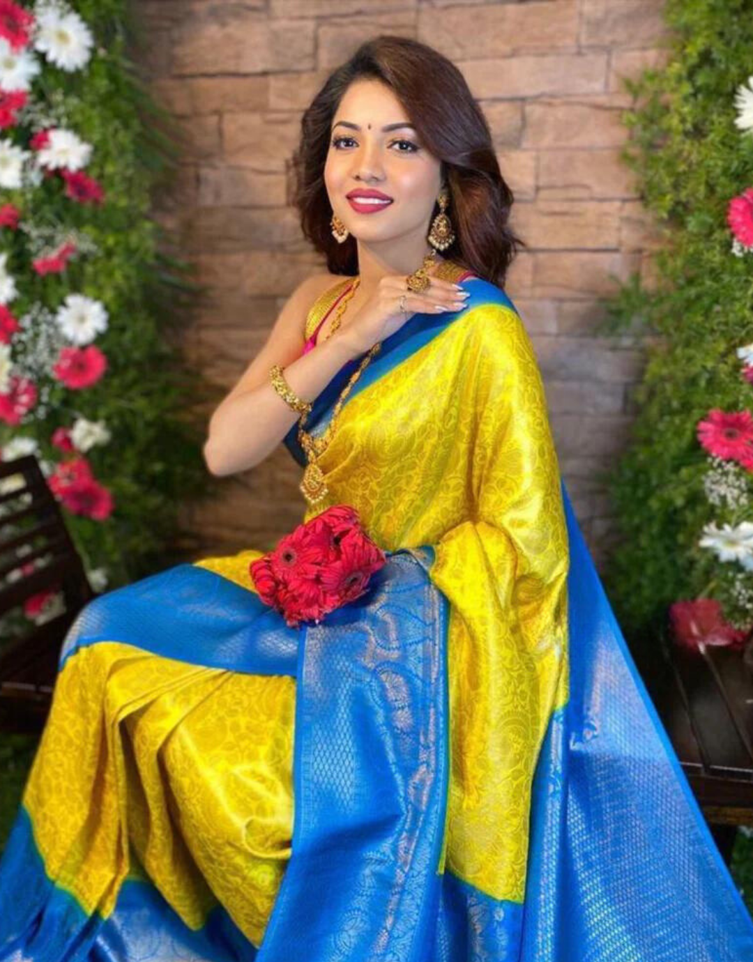 Buy Red Banarasi Silk Festival Wear Saree with Yellow Blouse Online -  SREV2287 | Appelle Fashion
