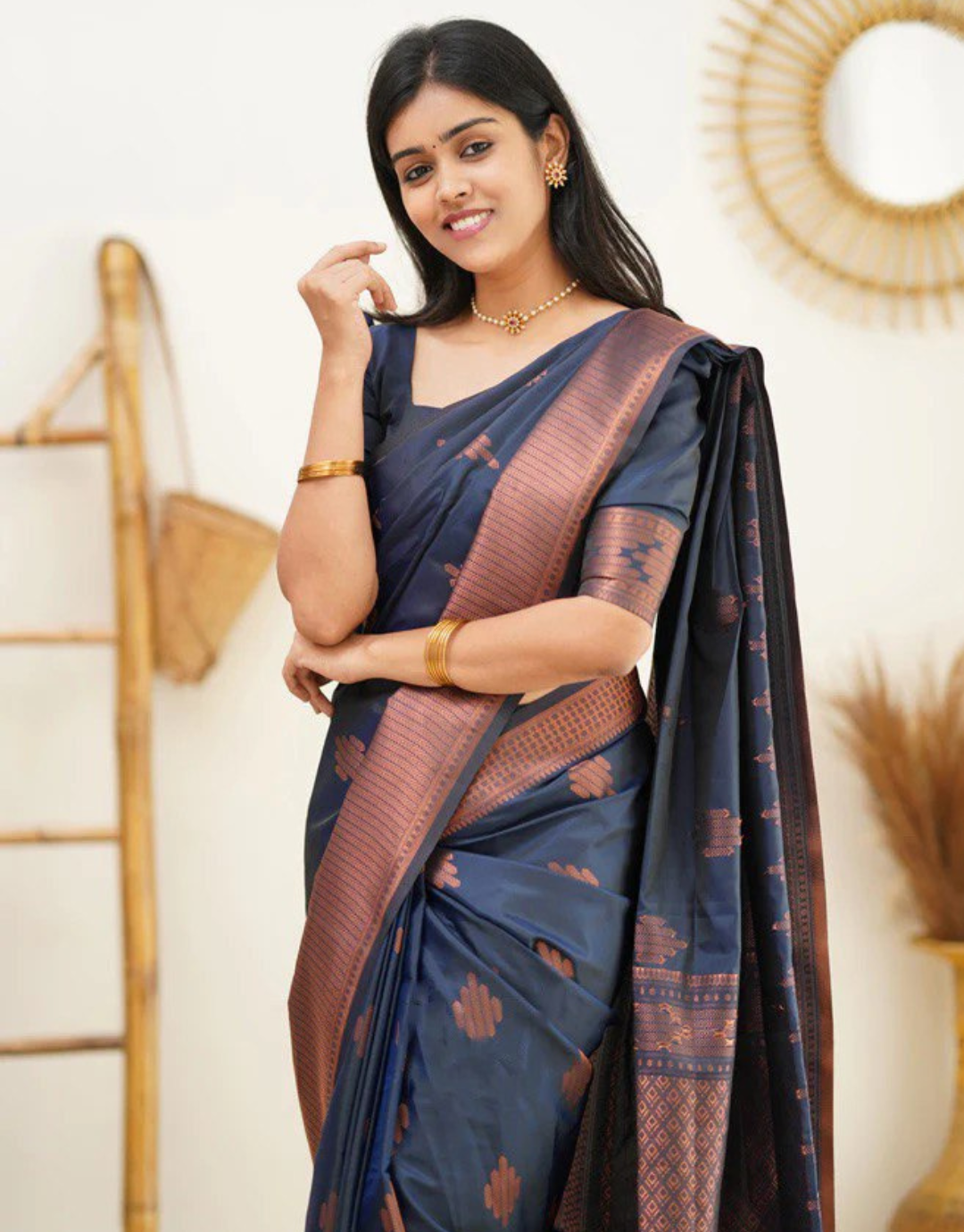 Maruti NavyBlue Soft Silk Saree With Blouse