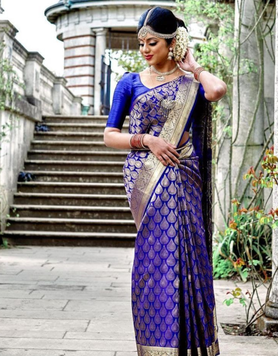 Kanchipuram Silk Saree in Royal Blue : SHE4066