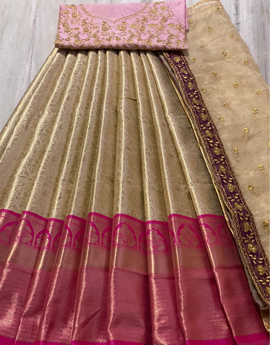 Buy ZECVA Women's Indian Traditional Unstitched Kanjivaram Kanchipuram Silk  Pure Zari Weaving Lehenga Choli Along With Dupatta Attach With Unstitch  Blouse Piece, Half Saree (Blue Red) at Amazon.in