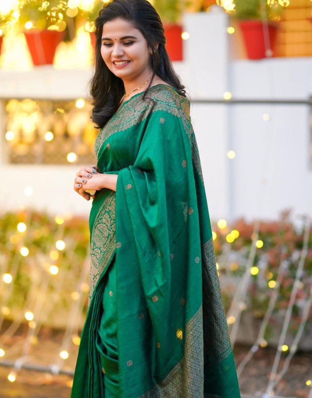 Buy Deep Green Zari Butta Banarasi Saree online-Karagiri