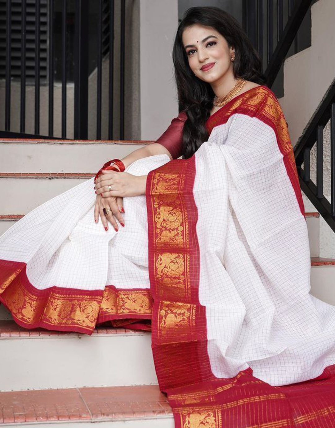 Richa White-Red Kanchipuram Silk Saree 