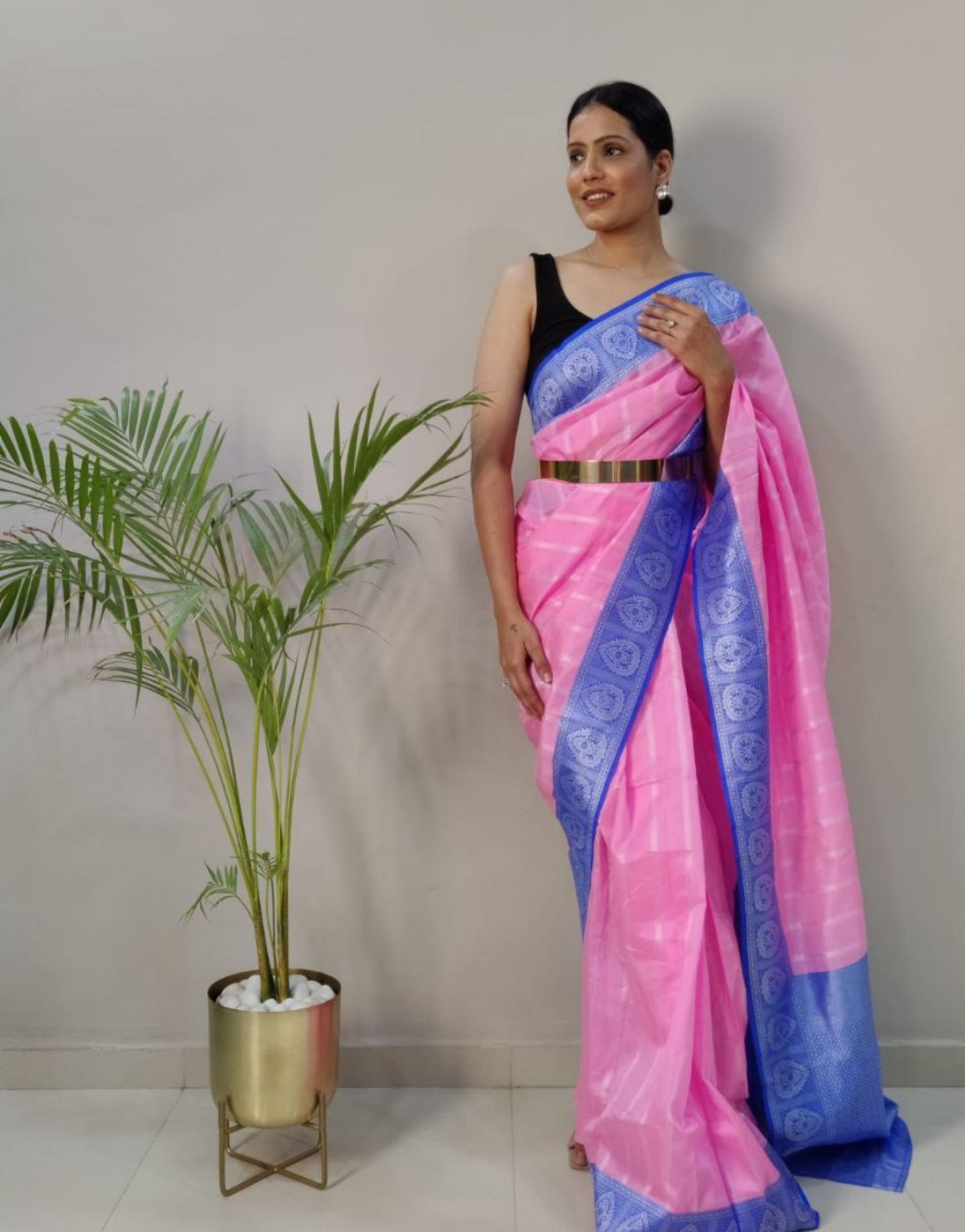 Navya Pink Soft Silk Saree – Zariknyaa