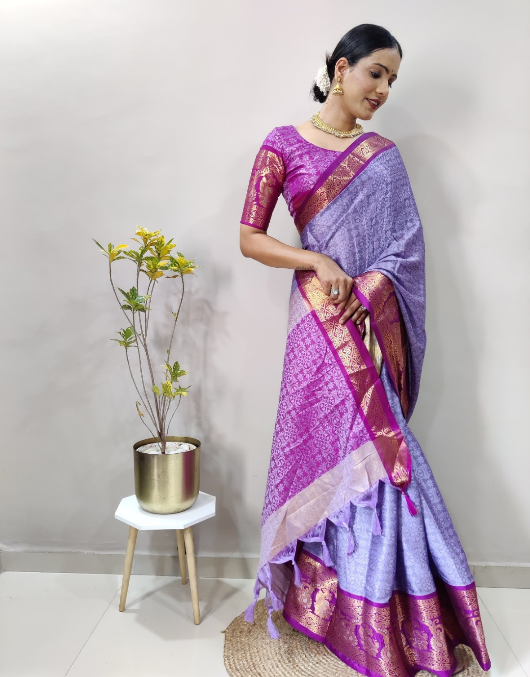 Lavender kanjivaram silk brocade saree with hand embroidered blouse –  Shruthi's sarees