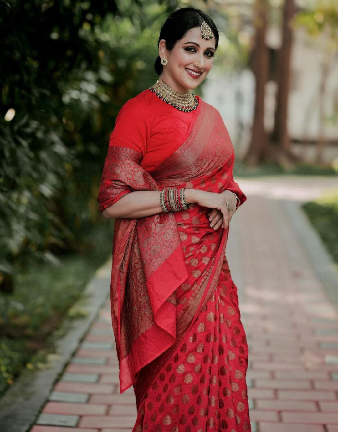 Sensational Soft Silk Sarees With Blouse