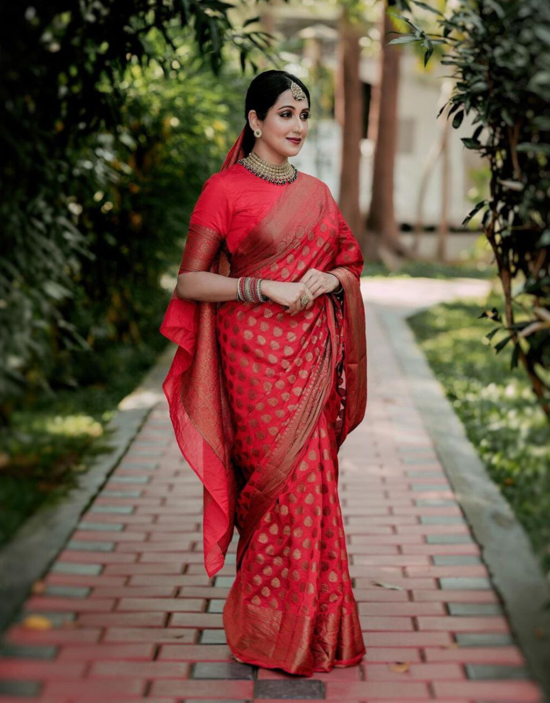 Sensational Soft Silk Sarees With Blouse