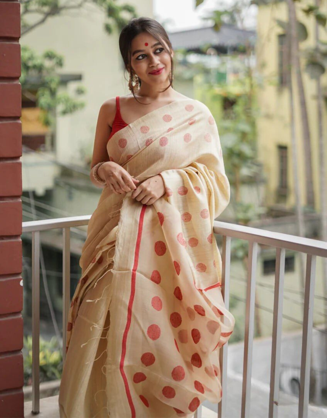 Jaanvi fashion Women's Cotton Silk Woven Saree With Unstitched Blouse Piece  & Zari Work