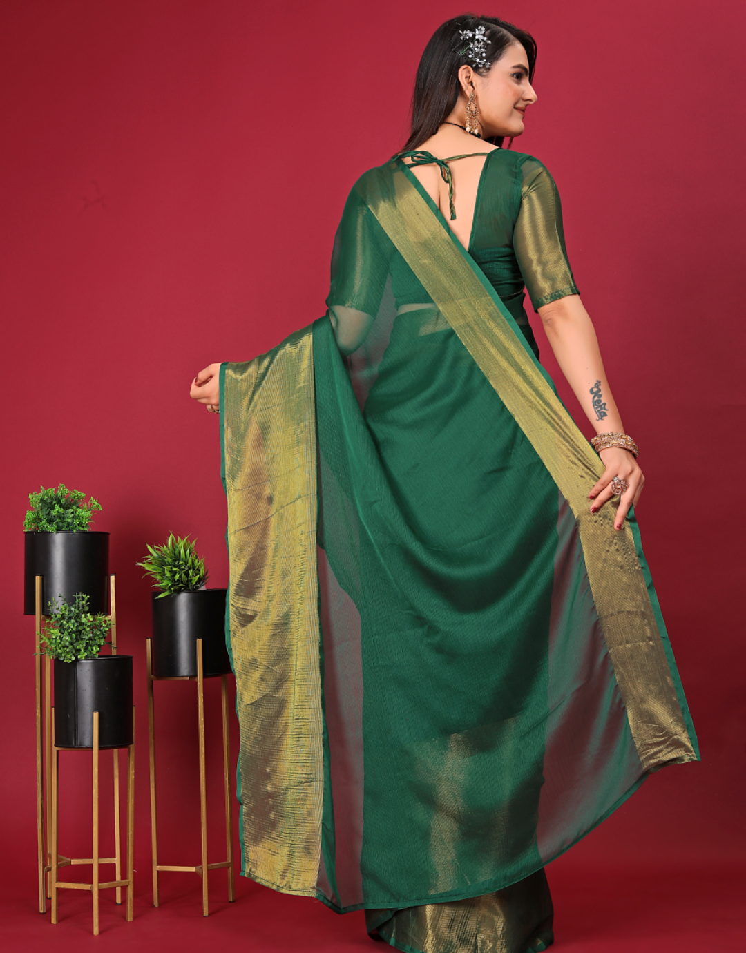 Buy Sutisaree Dark Jungle Green Plain Cotton Saree ( Model Blouse Not  Included )