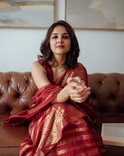 Opulent Red Soft Banarasi Silk Saree with Elegant Jacquard Design-LIZA