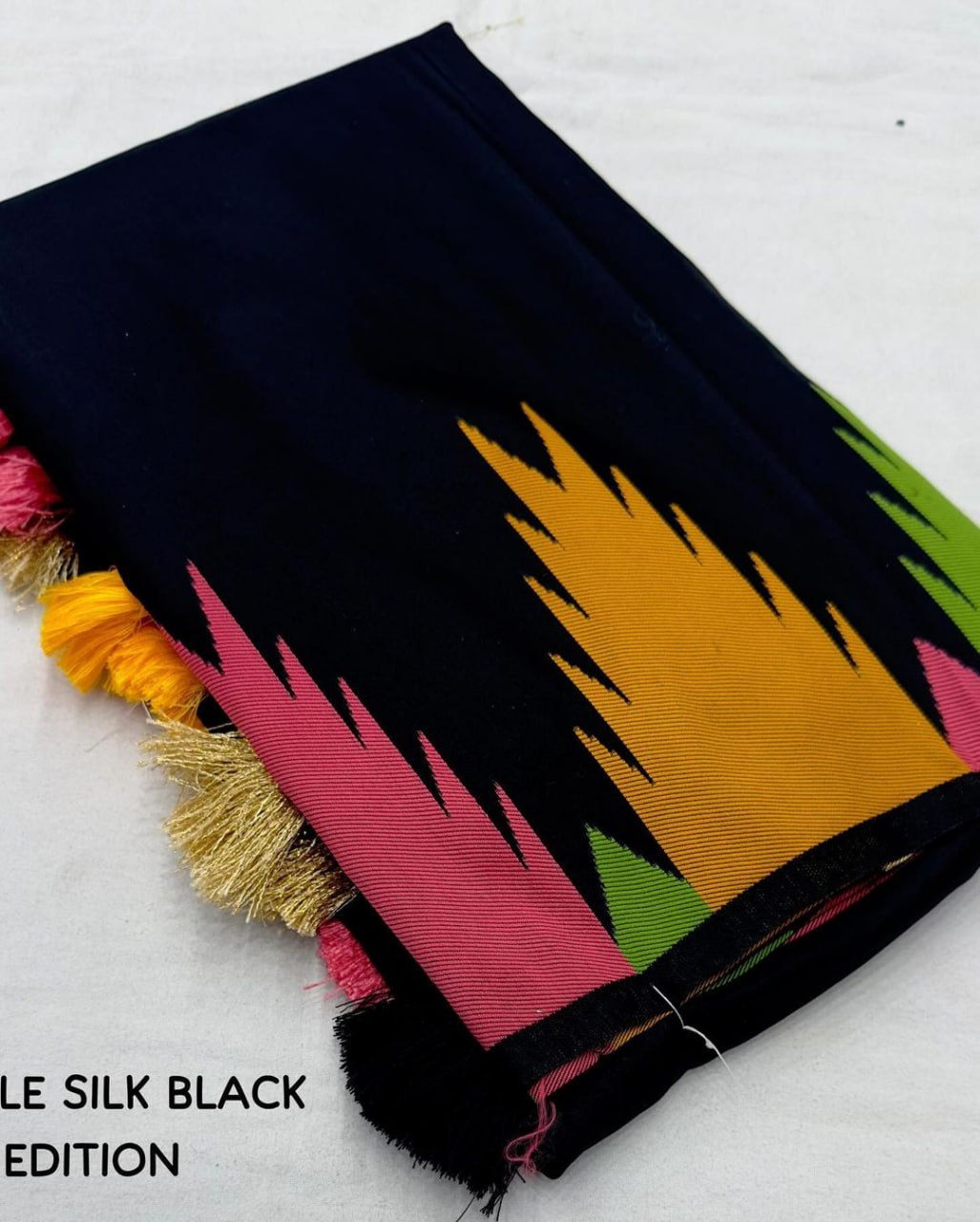 Minjyauu Black Soft Silk Saree With Attached Blouse