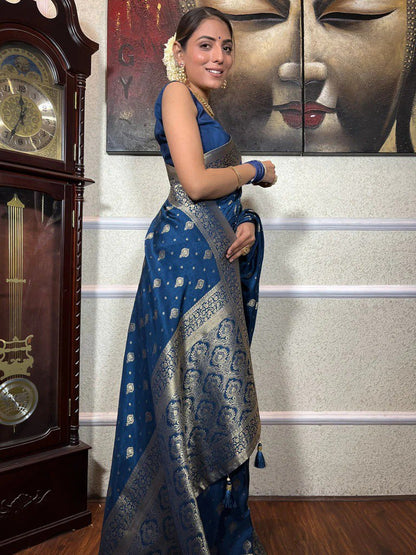 Moisey Teal Blue Banarasi Silk Saree With Amazing Blouse Piece