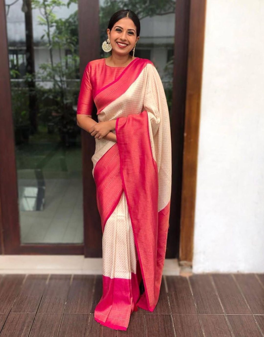 Bindu White-Pink Kanchipuram Silk Saree